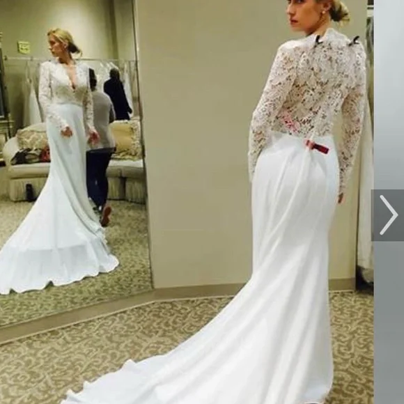 TK DELANEY WEDDING Long Sleeve Lace Dress in size 12 - Picture 6 of 16